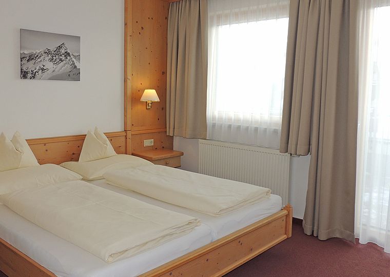 Standard Doppelzimmer Zirmkogel